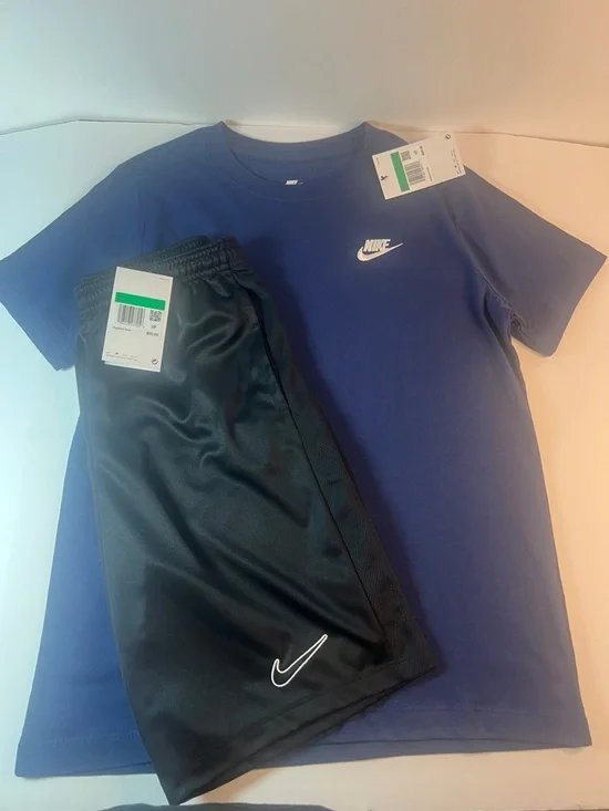 Nike Boys XL Athletic Lot – Blue Tee & Black Shorts NWT - Picture 6 of 6